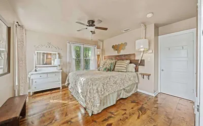 Photo 3 - Ava and Weston Combo House