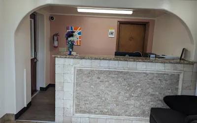 Photo 2 - Portland Value Inn
