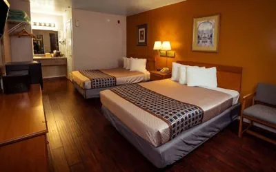 Photo 4 - King Resort