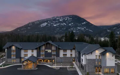 Photo 2 - Springhill Suites By Marriott Sandpoint