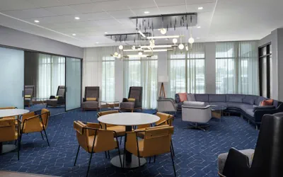 Photo 2 - Courtyard By Marriott Lake City