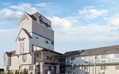 Photo 2 - Orange Grove Inn