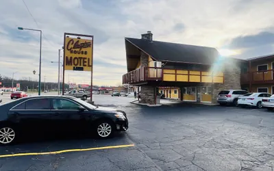 Photo 2 - Clayton House Motel