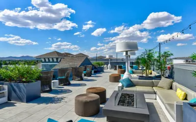 Photo 4 - Designer Apt With Jacuzzi Walk To Casino Imax