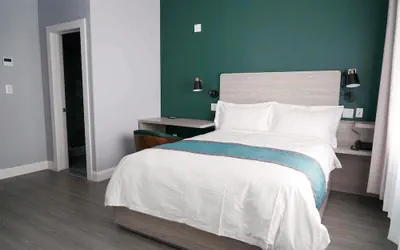 Photo 4 - Starlight Hotel