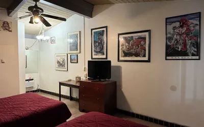 Photo 5 - Cinderella Motel