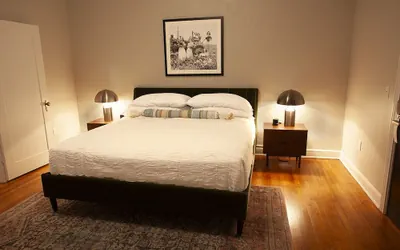 Photo 5 - Greyhound Inn