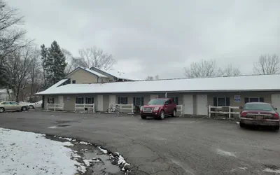 Grand Howell Inn