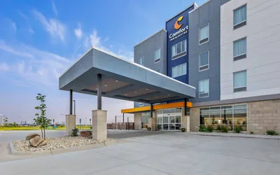 Photo 2 - Comfort Inn & Suites at Sanford Sports Complex