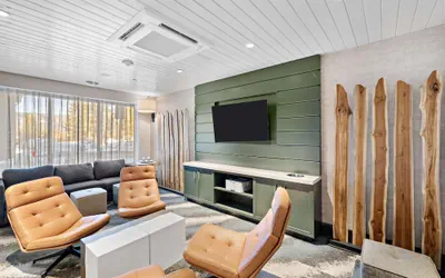 Photo 3 - Hampton Inn Big Bear Lake