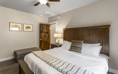 Photo 5 - The Yellowstone Hideaway Unit A