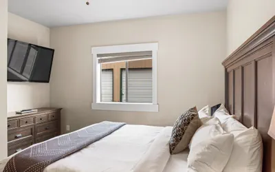 Photo 4 - The Yellowstone Hideaway Unit B