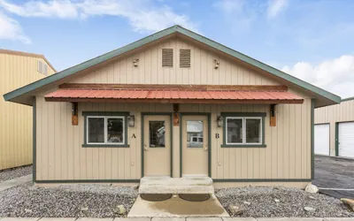 Photo 2 - The Yellowstone Hideaway Unit B