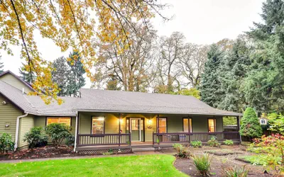Photo 2 - Milwaukie Home w/ Covered Porch: Dogs Welcome!