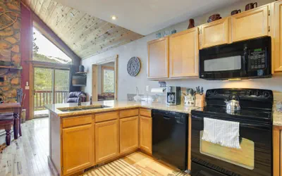 Photo 5 - Colorado Cabin w/ Deck, Fire Pit & Mountain Views!