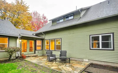 Photo 5 - Dog-friendly Milwaukie Home: 9 Mi to Dtwn Portland