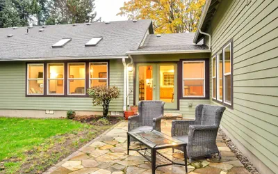 Photo 4 - Dog-friendly Milwaukie Home: 9 Mi to Dtwn Portland
