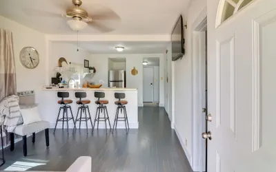 Photo 4 - Cozy Ballinger Vacation Rental w/ Deck & Grill!
