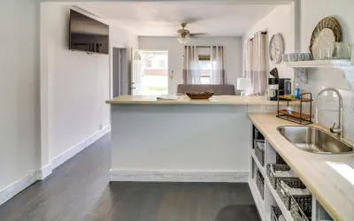 Photo 3 - Cozy Ballinger Vacation Rental w/ Deck & Grill!