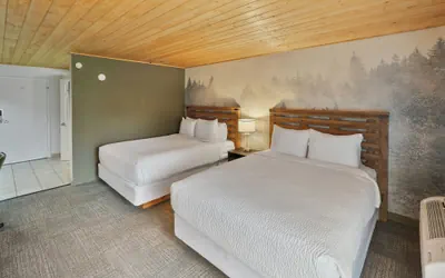 Photo 5 - Tremont Lodge & Resort