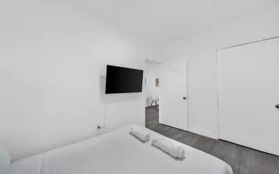 Photo 3 - Historic 2 Bedroom Hidden Gem