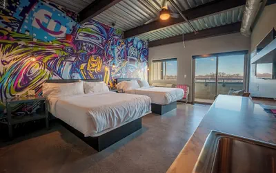 Photo 4 - Brewhalla Hotel