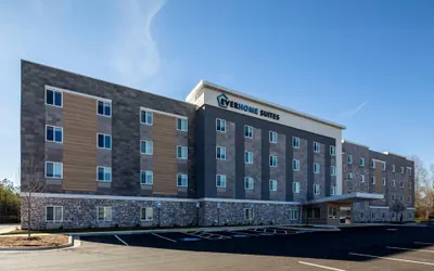 Photo 2 - Everhome Suites Atlanta Newnan