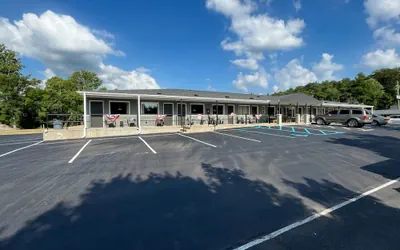 Valley Inn and Suites