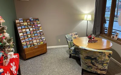 Photo 3 - Valley Inn and Suites