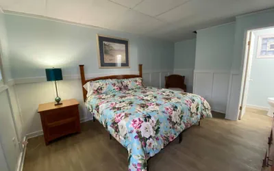 Photo 5 - The Palms Motel