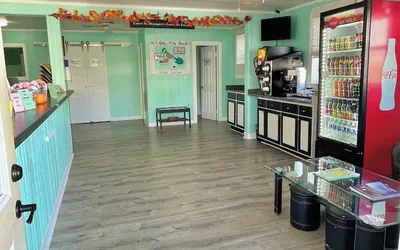 Photo 3 - Ocean Crest Motel