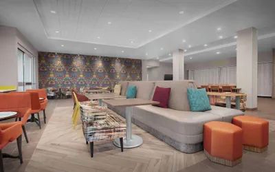 Photo 3 - Home2 Suites By Hilton Phoenix North Happy Valley