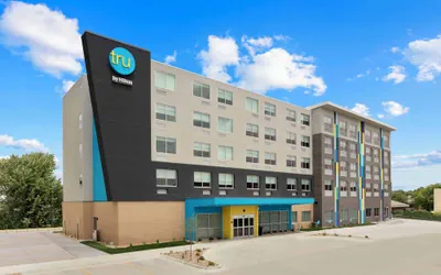 Photo 2 - Tru By Hilton Lincoln East