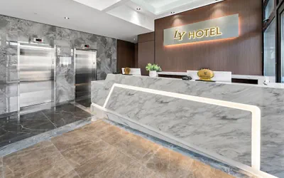 Photo 4 - Ly New York Hotel