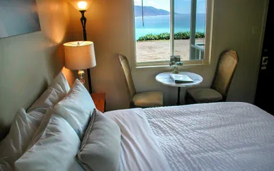Photo 3 - Lucia Lodge