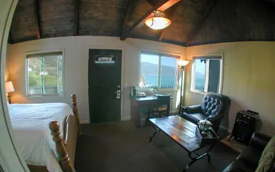 Photo 4 - Lucia Lodge