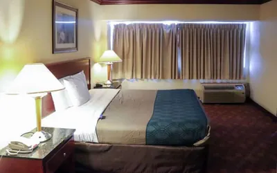 Photo 5 - Dominion Inn & Suites