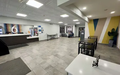 Photo 3 - Studio 6 Mesquite, Tx – Town East