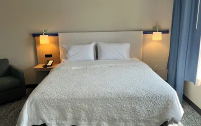 Photo 4 - Garner Hotel Mahwah by IHG
