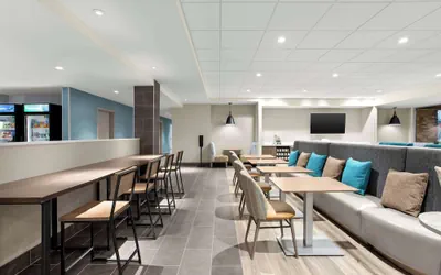 Photo 4 - Home2 Suites By Hilton Owatonna