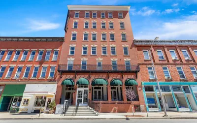 Photo 2 - Tygart Hotel, an Ascend Collection Hotel