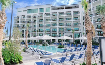 Photo 2 - The Perry Hotel Naples