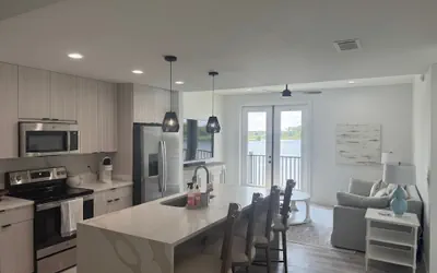 Photo 2 - Handsboro Pointe Condo & Suites