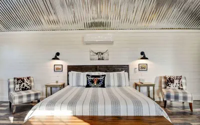 Photo 5 - Holy Cow Cottage With Amazing Hill Country Views