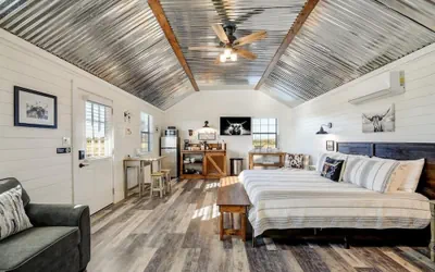 Photo 3 - Holy Cow Cottage With Amazing Hill Country Views