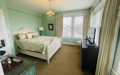 Photo 4 - Excelsior at the Manor House