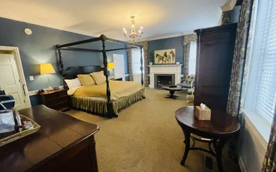 Photo 5 - Excelsior at the Manor House
