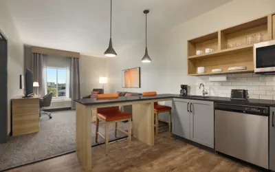 Photo 5 - Candlewood Suites Dothan by IHG