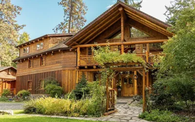 Photo 2 - The Lindsay Lodge & Restaurant