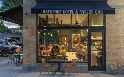 Photo 2 - The Rathbone Hotel